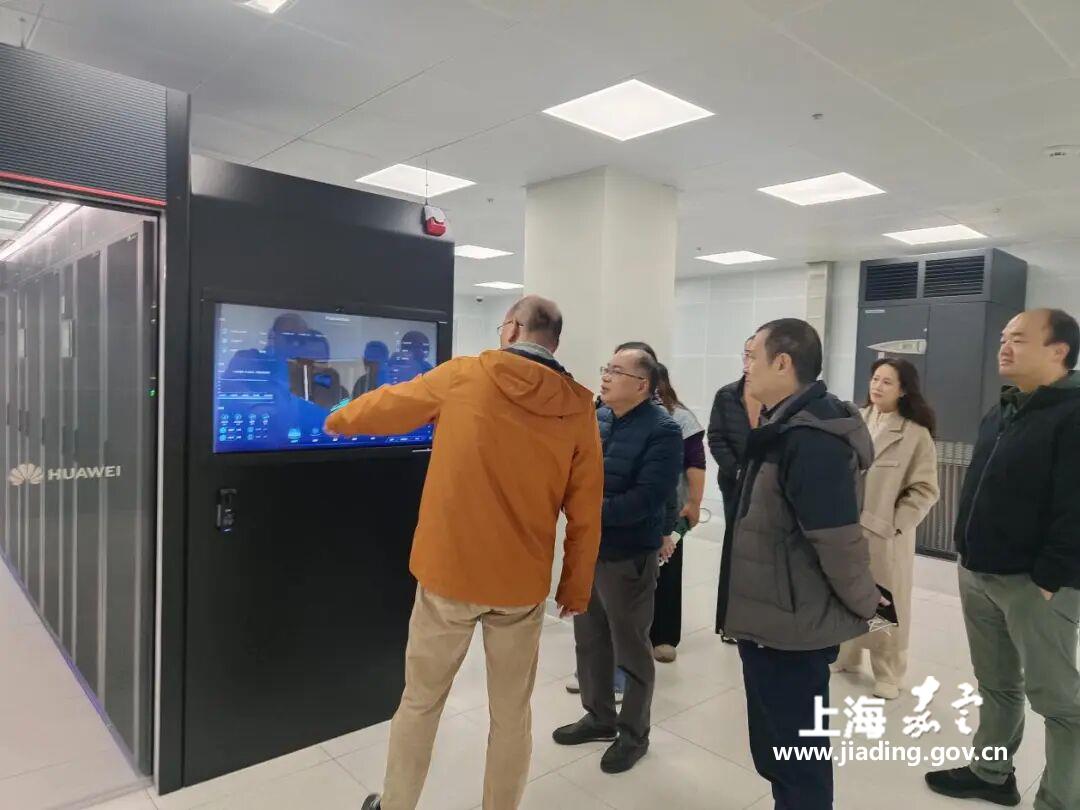 73e7abd718c5458b81019f141d7026d2.jpg 73e7abd718c5458b81019f141d7026d2.jpg